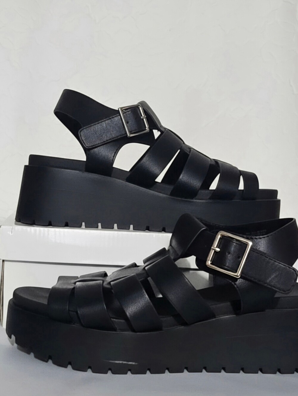 Women's Black Faux Leather Platform Sandals Rubber Soles Size 8.5
